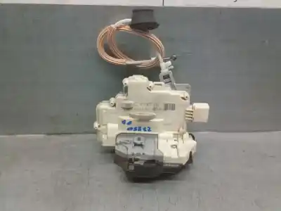 Автозапчасти б/у замок передней правой двери за AUDI A3 (8P) 2.0 TDI ссылки OEM IAM 4F1837016  4F1837016