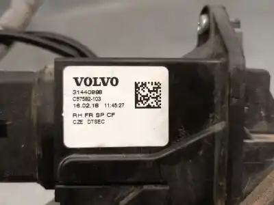 Автозапчастина б/у замок передній праві двері для volvo xc40 (536) d4 awd посилання на oem iam 31440998  31440998 Автозапчастина б/у замок передній праві двері для volvo xc40 (536) d4 awd посилання на oem iam 31440998  31440998