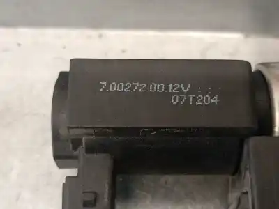 Peça sobressalente para automóvel em segunda mão bomba de ar secundária por kia carnival 2.9 crdi vgt active referências oem iam 70027200 70027200 pierburg 