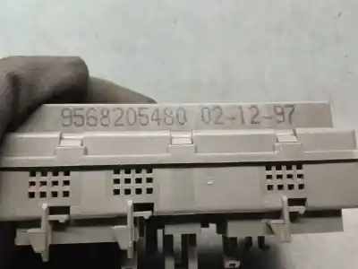 Second-hand car spare part fuse box unit for citroen berlingo 1.9 d multispace oem iam references 9568205480  9568205480
