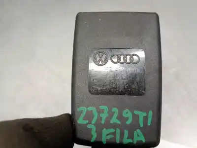 Автозапчасти б/у левый задний крюк ремня за audi q7 (4lb) 3.0 tdi quattro ссылки oem iam 4l0858491a  4l0858491a