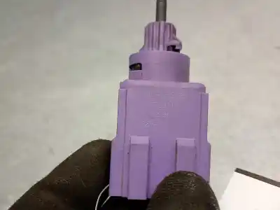 Second-hand car spare part switch for audi q7 (4lb) 3.0 tdi quattro oem iam references 1j0945511  