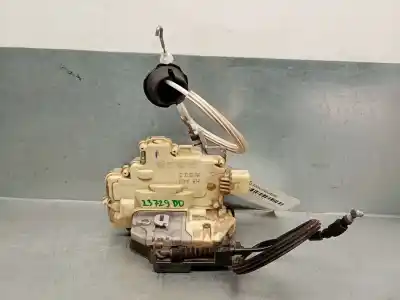 Second-hand car spare part front right door lock for audi q7 (4lb) 3.0 tdi quattro oem iam references 8j1837016a