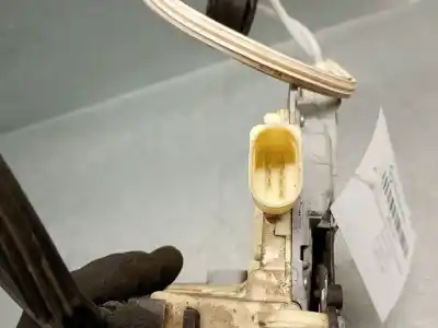 Автозапчастина б/у замок передній праві двері для audi q7 (4lb) 3.0 tdi quattro посилання на oem iam 8j1837016a  8j1837016a