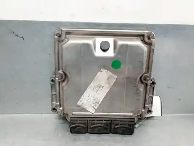 Pezzo di ricambio per auto di seconda mano Centralina Motore per RENAULT SCENIC RX4 (JA0) 1.9 dCi Salomon Riferimenti OEM IAM 7700115725 0281010189 BOSCH 