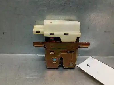 Pièce détachée automobile d'occasion coffre / serrure de porte pour renault scenic rx4 (ja0) 1.9 dci salomon références oem iam 7700354329  7700354329