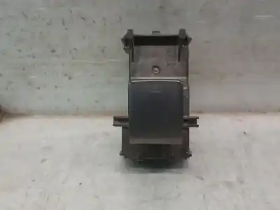 Peça sobressalente para automóvel em segunda mão botão / interruptor elevador vidro traseiro direito por lexus nx (_z1_) 300h awd (ayz15_) referências oem iam 8481078010