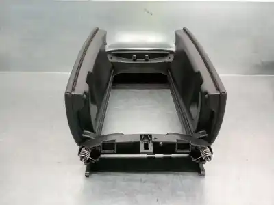 Автозапчастина б/у центральний подлокник для mercedes-benz glc (x253) 200 d 4-matic (253.916) посилання на oem iam a2056808804  a2056808804