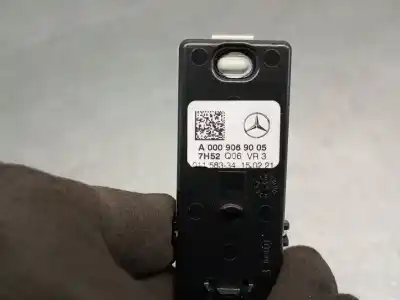Автозапчастина б/у внутрішне світло для mercedes-benz glc (x253) 200 d 4-matic (253.916) посилання на oem iam a0009069005  a0009069005