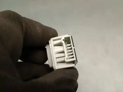 Автозапчастина б/у внутрішне світло для mercedes-benz glc (x253) 200 d 4-matic (253.916) посилання на oem iam a0009068905  a0009068905