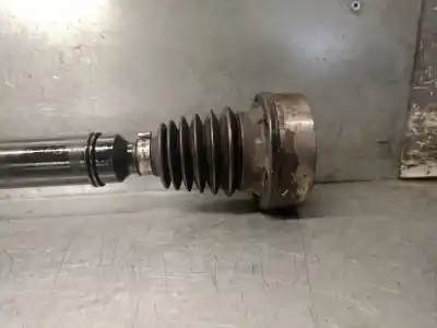 Автозапчастина б/у передня права трансмісія для volkswagen jetta (1k2) 1.9 tdi посилання на oem iam 1k0407272ec  1k0407272ec