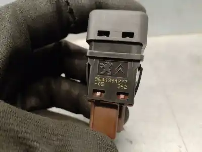 Автозапчасти б/у выключатель подушки безопасности за peugeot 208 ii (ub_, up_, uw_, uj_) 1.2 puretech 100 ссылки oem iam 9641391277  