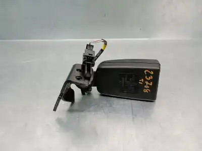 Автозапчасти б/у левый задний крюк ремня за mercedes-benz glc (x253) 200 d 4-matic (253.916) ссылки oem iam a2058600369  a2058600369