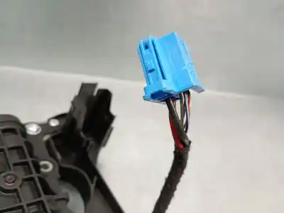 Автозапчастина б/у централізований двигун зкриття ворот для mercedes-benz glc (x253) 200 d 4-matic (253.916) посилання на oem iam a0999064703 0390204178 bosch a0999064703