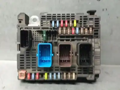 Peça sobressalente para automóvel em segunda mão caixa de fusíveis e relés por peugeot 508 sw i (8e_) 1.6 hdi referências oem iam 9677987580