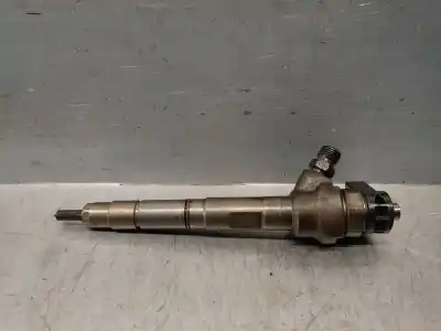 Second-hand car spare part injector for audi a3 (8p) 2.0 tdi oem iam references 03l130277j 0445110369 bosch 