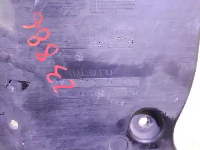 Автозапчасти б/у защитная крышка за audi q3 (f3b) 35 tdi ссылки oem iam 3q0199110a  3q0199110b