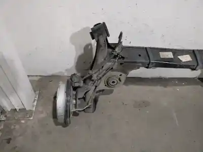 Pièce détachée automobile d'occasion essieu arrière pour renault captur ii (hf_) lpg (hfmt) références oem iam 555017682r  555017682r