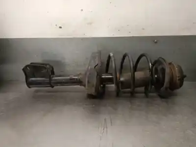 Автозапчасти б/у передний левый амортизатор за renault clio ii fase i (b/cbo) 1.9 dti diesel 80 cv / 59 kw ссылки oem iam 7700428438d  8200662261