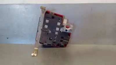 Second-hand car spare part fuse box unit for renault master kasten 2.3 dci diesel cat oem iam references 8200778373 2804111510 