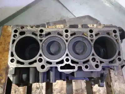 Second-hand car spare part block for audi a3 (8p) 2.0 tdi oem iam references  004826 03l100103r