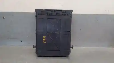 Second-hand car spare part fuse box unit for citroen c3 ii (sc_) 1.6 hdi oem iam references 9666952080 22030071 valeo 