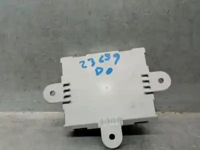 Pièce détachée automobile d'occasion module verrouillage central des portes pour jaguar f-pace (x761) 2.0 td4 références oem iam gj3214d617ba  gj3214d617ba