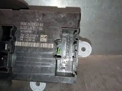 Pièce détachée automobile d'occasion module verrouillage central des portes pour jaguar f-pace (x761) 2.0 td4 références oem iam gj3214d617ba  gj3214d617ba