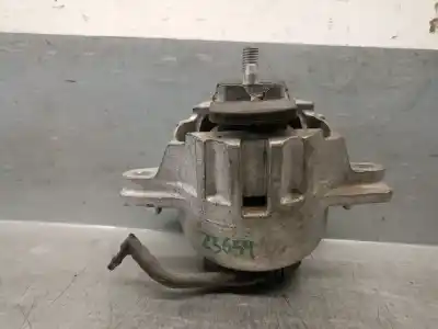 Автозапчасти б/у левая опора двигателя за jaguar f-pace (x761) 2.0 td4 ссылки oem iam hk836a003gc  t4a2336