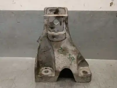 Автозапчастина б/у опора двигуна ліва для jaguar f-pace (x761) 2.0 td4 посилання на oem iam hk836061cb