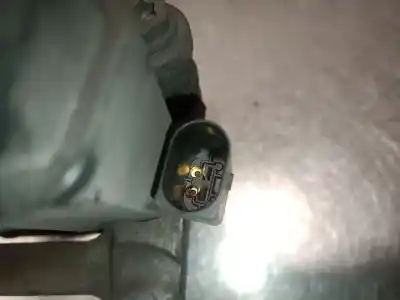 Автозапчастина б/у задній правий гальмівний супорт для audi a5 (f53, f5p) 2.0 tfsi посилання на oem iam 8w0615404a  8w0615404a