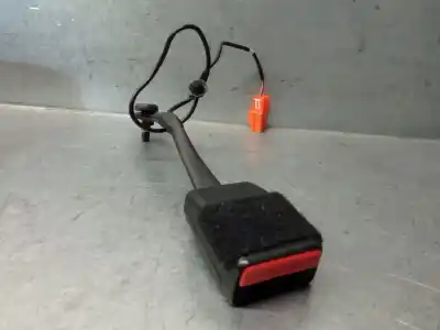 Автозапчасти б/у крюк для ремня передний правый за jaguar f-pace (x761) 2.0 td4 ссылки oem iam fk7261208ad  t4a11105