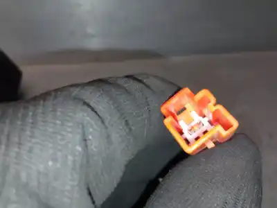 Автозапчастина б/у лівий передній гачок для jaguar f-pace (x761) 2.0 td4 посилання на oem iam fk7261208ad  t4a11105