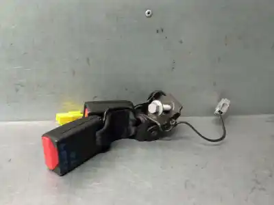 Автозапчастина б/у задній правий гачок для jaguar f-pace (x761) 2.0 td4 посилання на oem iam hk83613k21ac  t4a11104pvj