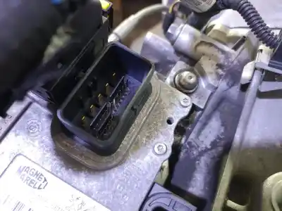 Pezzo di ricambio per auto di seconda mano riduttore per citroen c3 ii (sc_) 1.6 hdi riferimenti oem iam 20dp20 2301324 2231v2