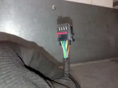 Pezzo di ricambio per auto di seconda mano ammortizzatori baule / porte per jaguar f-pace (x761) 2.0 td4 riferimenti oem iam hk8370354aa  t4a1144