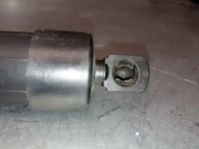 Pezzo di ricambio per auto di seconda mano ammortizzatori baule / porte per jaguar f-pace (x761) 2.0 td4 riferimenti oem iam hk8370354aa  t4a1144