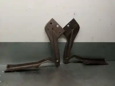 Автозапчастина б/у петля капота для jaguar f-pace (x761) 2.0 td4 посилання на oem iam t4a1897