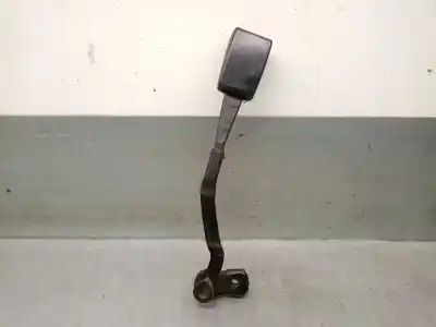 Peça sobressalente para automóvel em segunda mão chicote / encaixe cinto segurança dianteiro esquerdo por audi a3 (8l) 1.9 tdi referências oem iam 8l0858675h