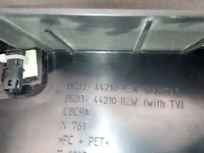 Автозапчастина б/у задне крило для jaguar f-pace (x761) 2.0 td4 посилання на oem iam hk8344210ae8lml  t4a13112lml