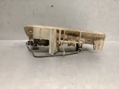 Second-hand car spare part tailgate back door handle for volkswagen caddy ka/kb (2k) 1.9 tdi oem iam references 2k0827565  2k0827565j