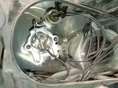 Автозапчасти б/у правая фара за volkswagen caddy ka/kb (2k) 1.9 tdi ссылки oem iam 2k0941006b  2k0941006d