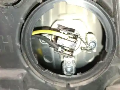 Peça sobressalente para automóvel em segunda mão farol / farolim esquerdo por ssangyong rodius i 2.7 xdi referências oem iam 8310121305  8310121305