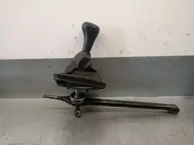 Pezzo di ricambio per auto di seconda mano leva del cambio per bmw serie 3 berlina (e46) 2.0 16v diesel cat riferimenti oem iam 25111434108