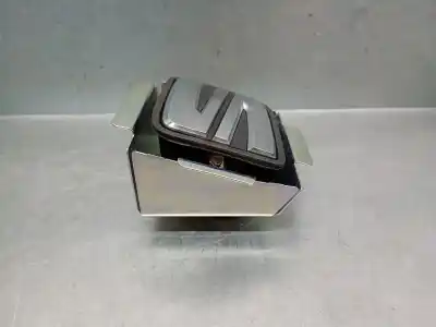 Автозапчастина б/у зовнішня ручка ворот для seat toledo iv (kg3) 1.6 tdi посилання на oem iam 6j0827565 6j0827565a 