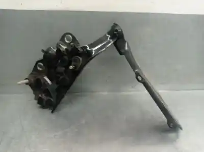 Автозапчасти б/у левая передняя петля капота за audi a3 limousine (8vs, 8vm) 1.6 tdi ссылки oem iam 8v0823301f  8v0823301f