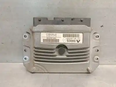 İkinci el araba yedek parçası Ecu Motor Kontrol Cihazi için RENAULT MEGANE II SEDÁN (LM0/1_) 1.6 OEM IAM referansları 8200387138 215842882A SAGEM 
