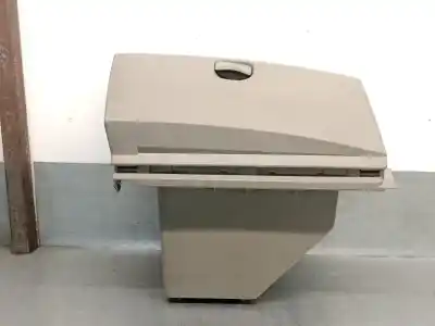 Автозапчасти б/у бардачок за renault megane ii sedán (lm0/1_) 1.6 ссылки oem iam 8200179946  8200179946