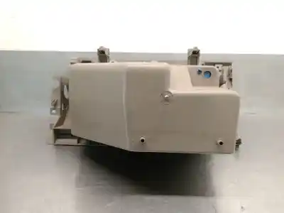 Автозапчасти б/у бардачок за renault megane ii sedán (lm0/1_) 1.6 ссылки oem iam 8200179946  8200179946