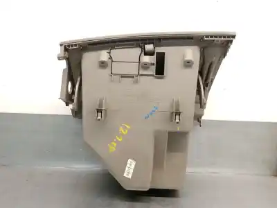 Автозапчасти б/у бардачок за renault megane ii sedán (lm0/1_) 1.6 ссылки oem iam 8200179946  8200179946